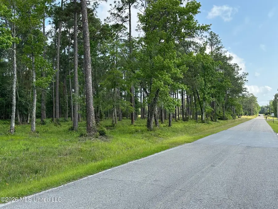 No N John Lee/old Woolmarket Road, Biloxi, MS 39532 - #2