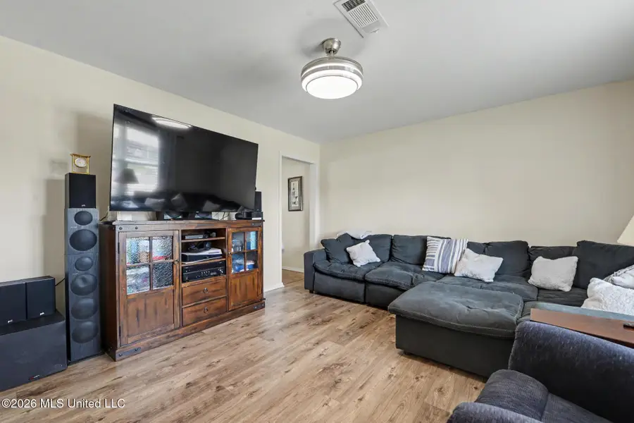 203 Lynn Circle, Pass Christian, MS 39571 - #3