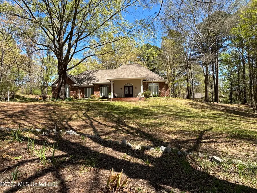 206 Crescent H Drive, Terry, MS 39170 - #2