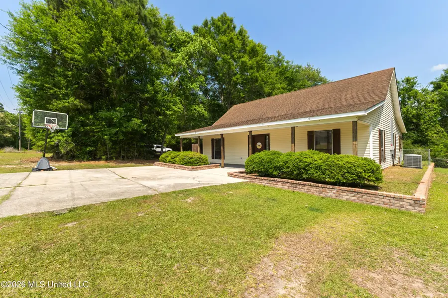 301 Ridgeview Drive, Carriere, MS 39426 - #3