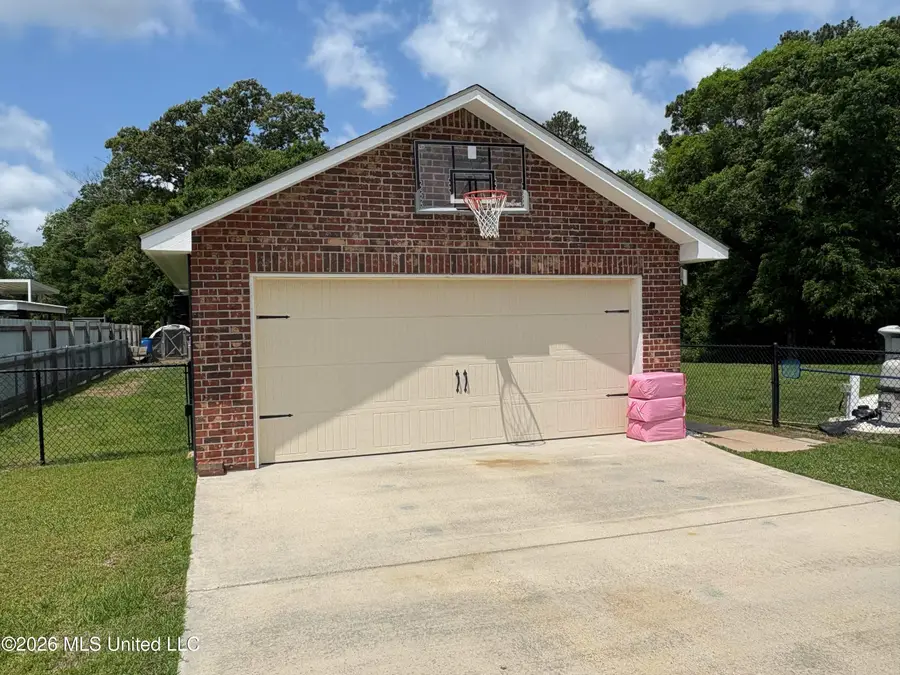 10165 Daisy Vestry Road, Biloxi, MS 39532 - #3