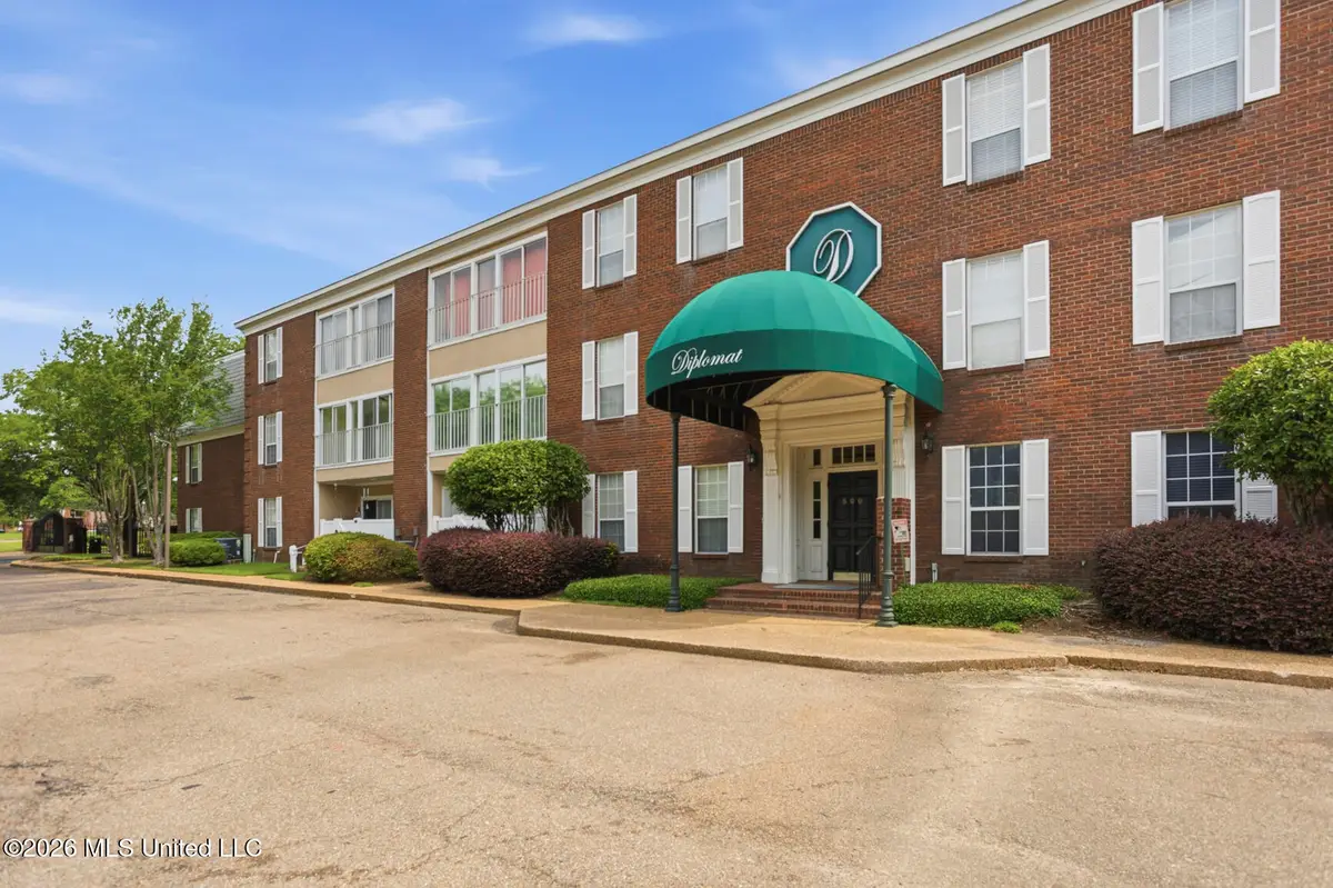 500 Northpointe Parkway, Jackson, MS 39211 - #1