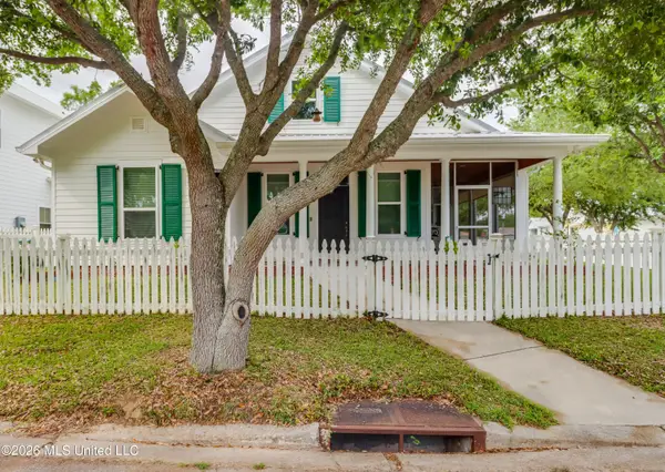 400 John Baptiste Street, Bay Saint Louis, MS 39520