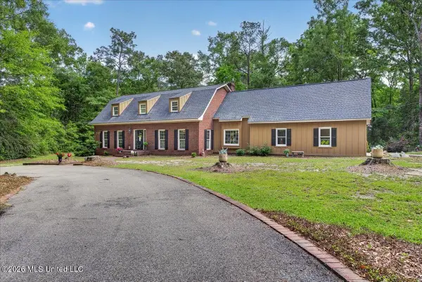 91189 Highway 42, Richton, MS 39476