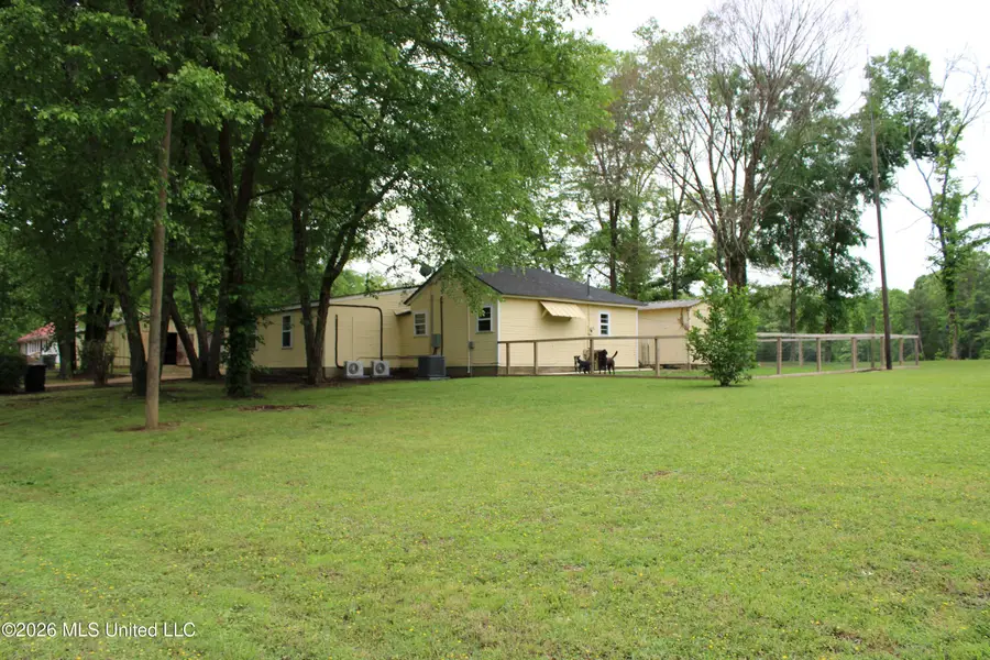 531 Pepper Tree Lane, Senatobia, MS 38668 - #3