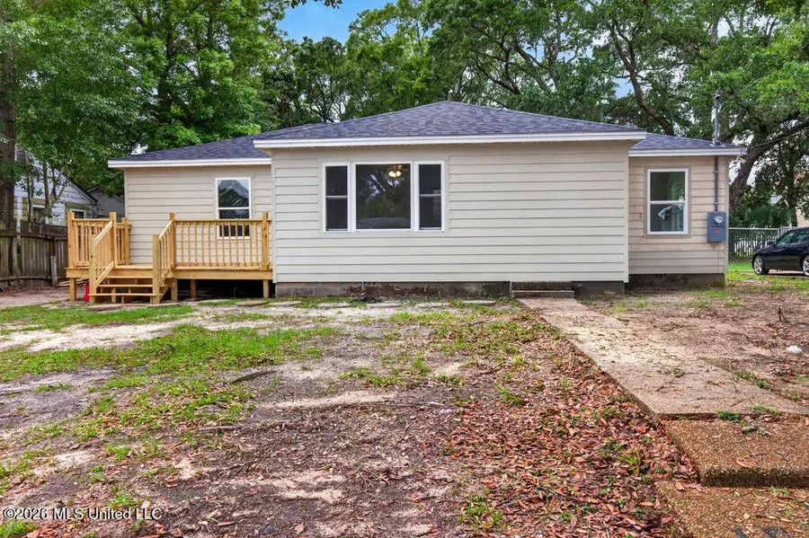 1662 Hollywood Boulevard, Biloxi, MS 39531 - #2