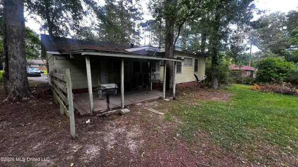 215 Carmel Avenue, Jackson, MS 39204
