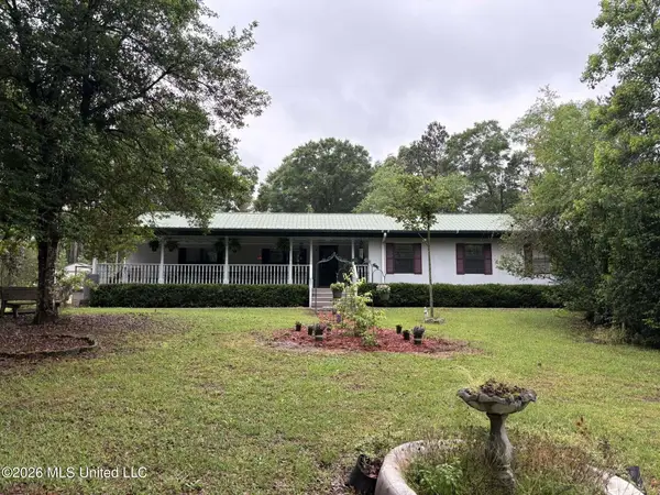 263 Entrekin Road, Lumberton, MS 39455
