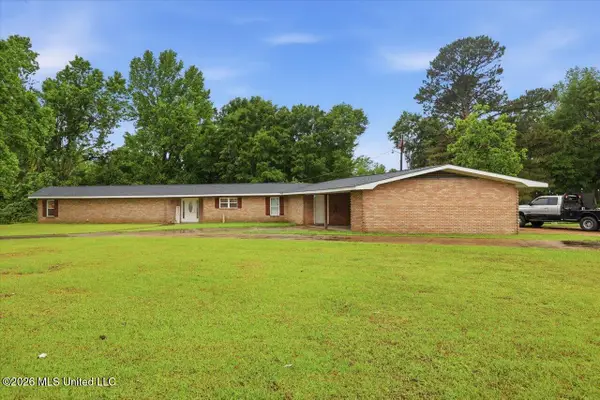 270 Magnolia Drive, Raleigh, MS 39153