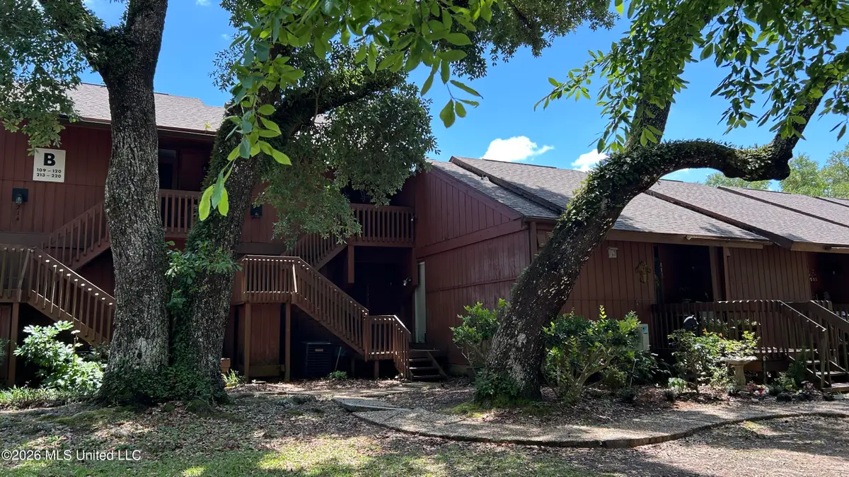 113 Lakeside Villa, Diamondhead, MS 39525 - #1