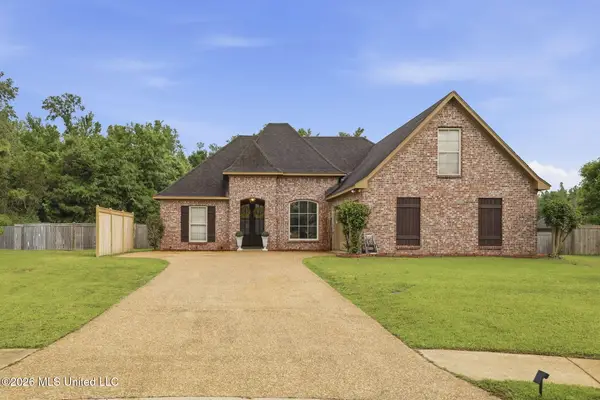 155 Oak Meadow Drive, Clinton, MS 39056