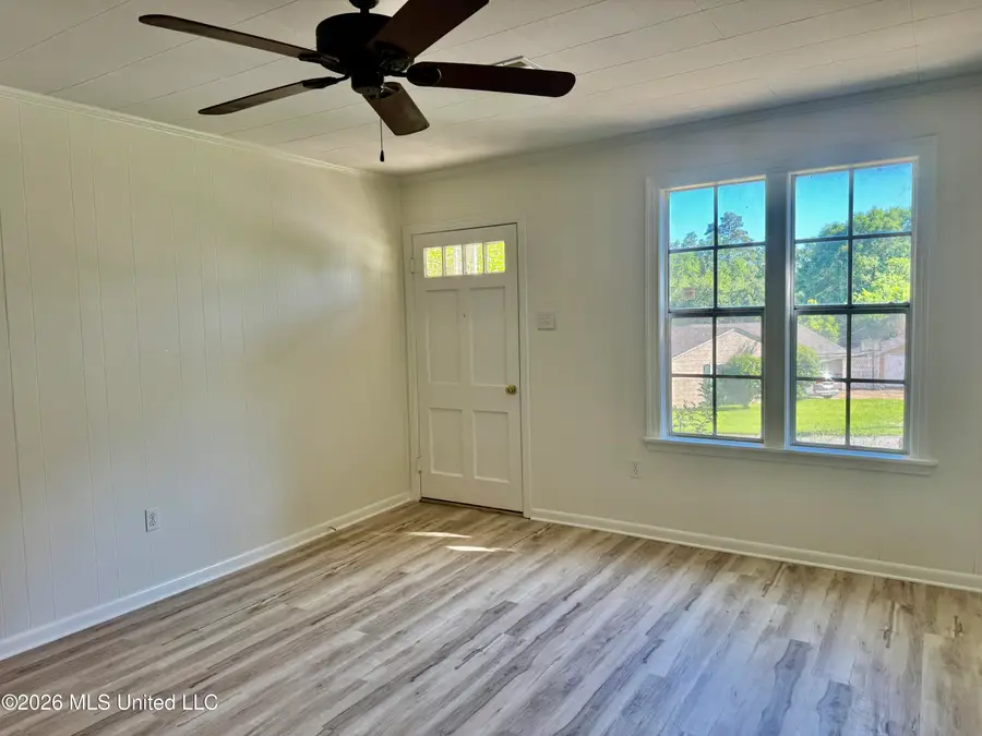 3605 Ridgewood Road, Natchez, MS 39120 - #3