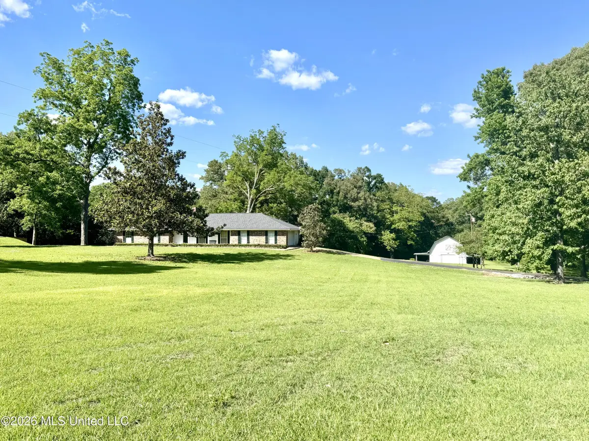 11 Pond Meadow Road, Natchez, MS 39120 - #1