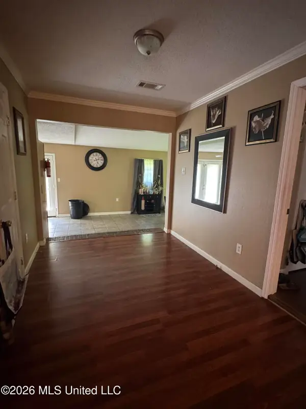 208 11th Street, McComb, MS 39648