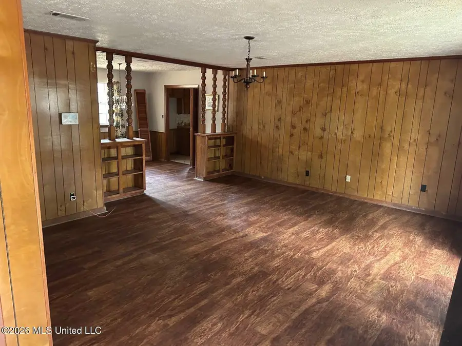 4757 Old Lake Road, Jackson, MS 39212 - #3
