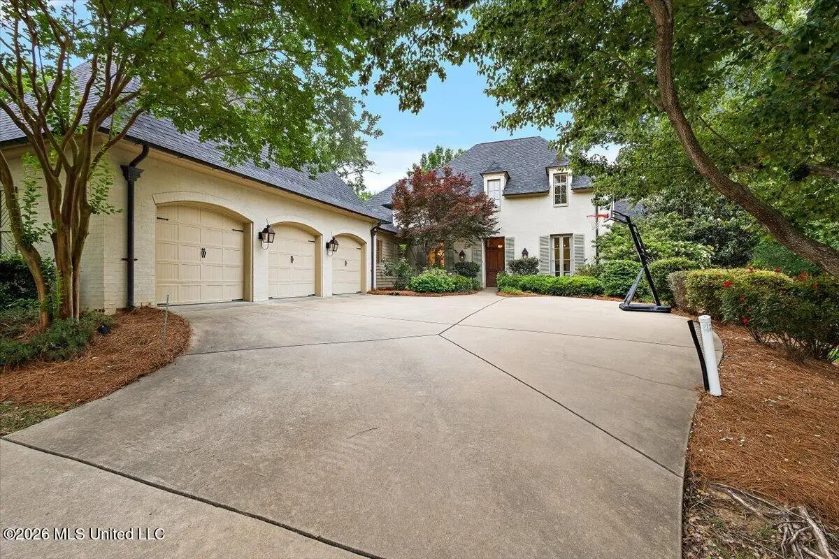 140 Fenwick Circle, Madison, MS 39110 - #1
