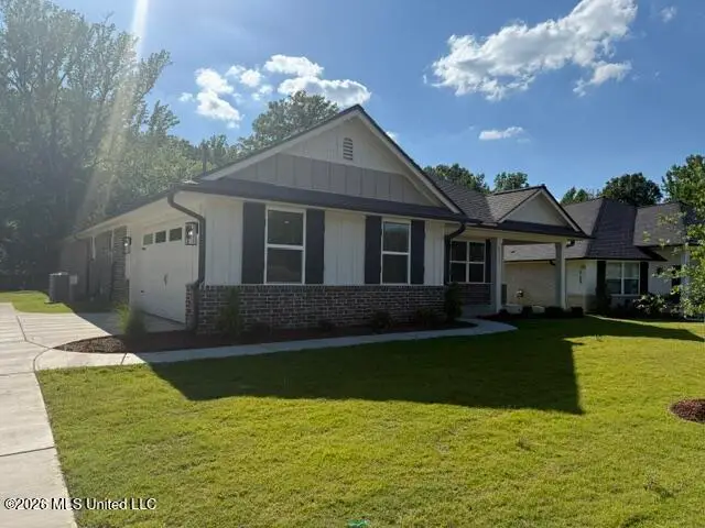 8823 Jackson Lane, Olive Branch, MS 38654 - #1