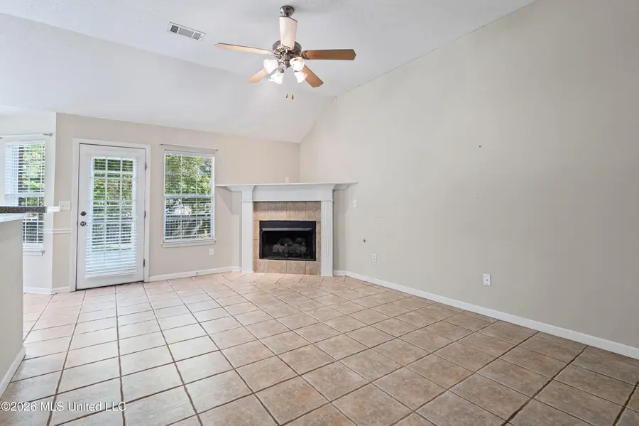 9852 Pigeon Roost Park Circle, Olive Branch, MS 38654 - #3