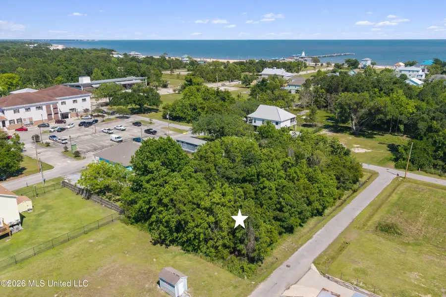 306 Perron Street, Waveland, MS 39576 - #2