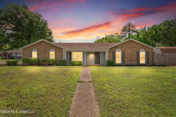 8196 Farmington Drive, Southaven, MS 38671
