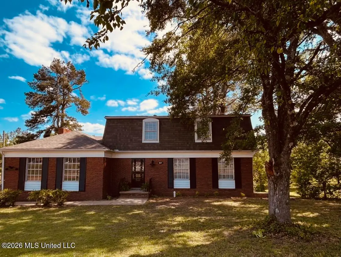 607 Market Street, Water Valley, MS 38965 - #1
