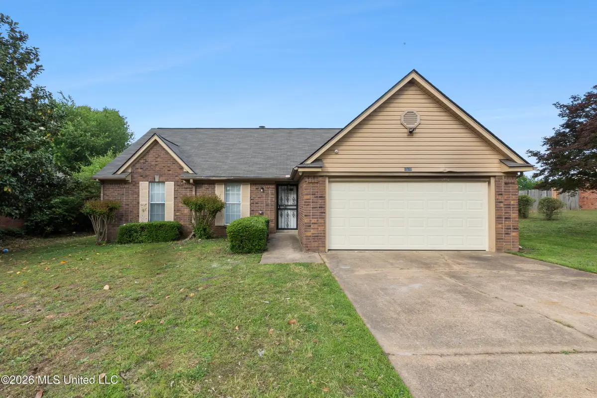 6570 Westbury Avenue, Horn Lake, MS 38637 - #1