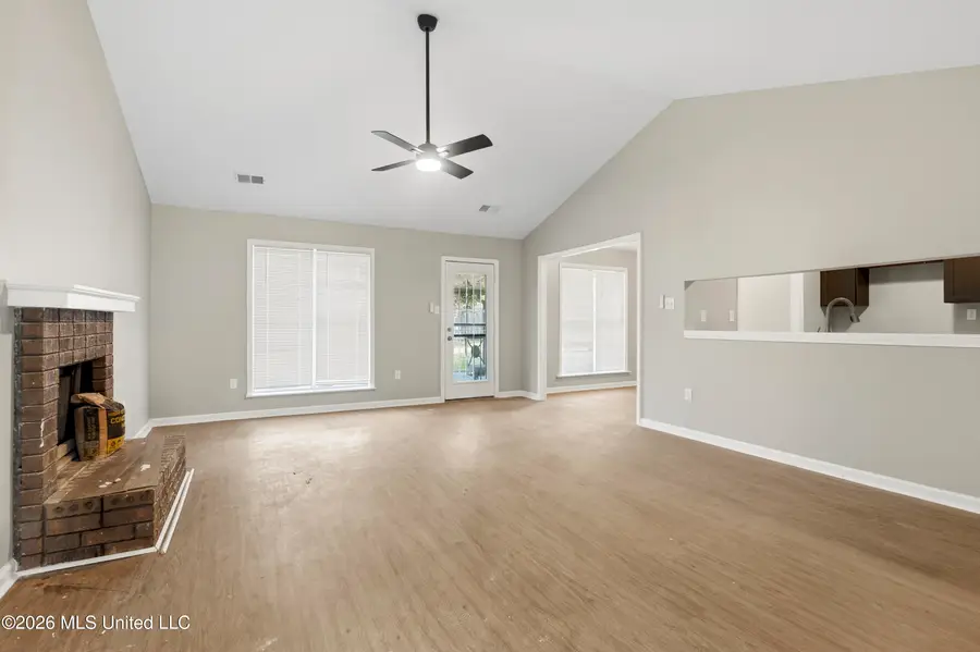 6570 Westbury Avenue, Horn Lake, MS 38637 - #2