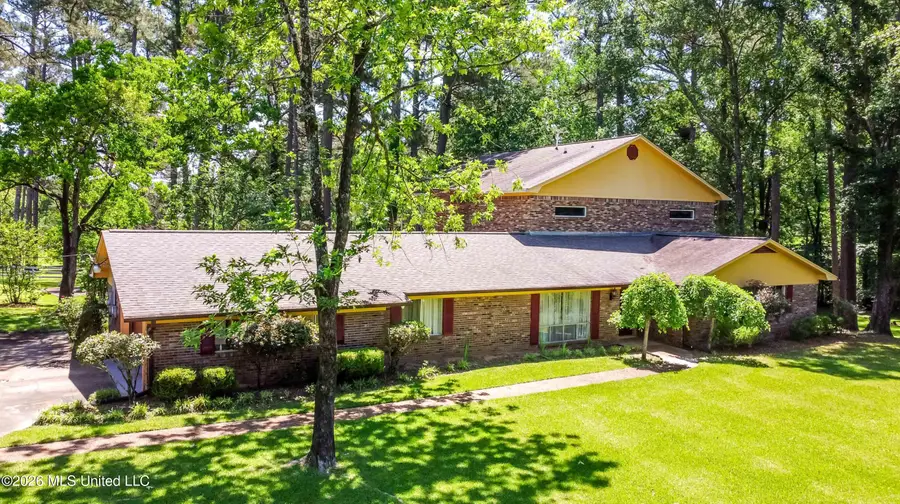3830 Forest Hill Road, Jackson, MS 39212 - #3