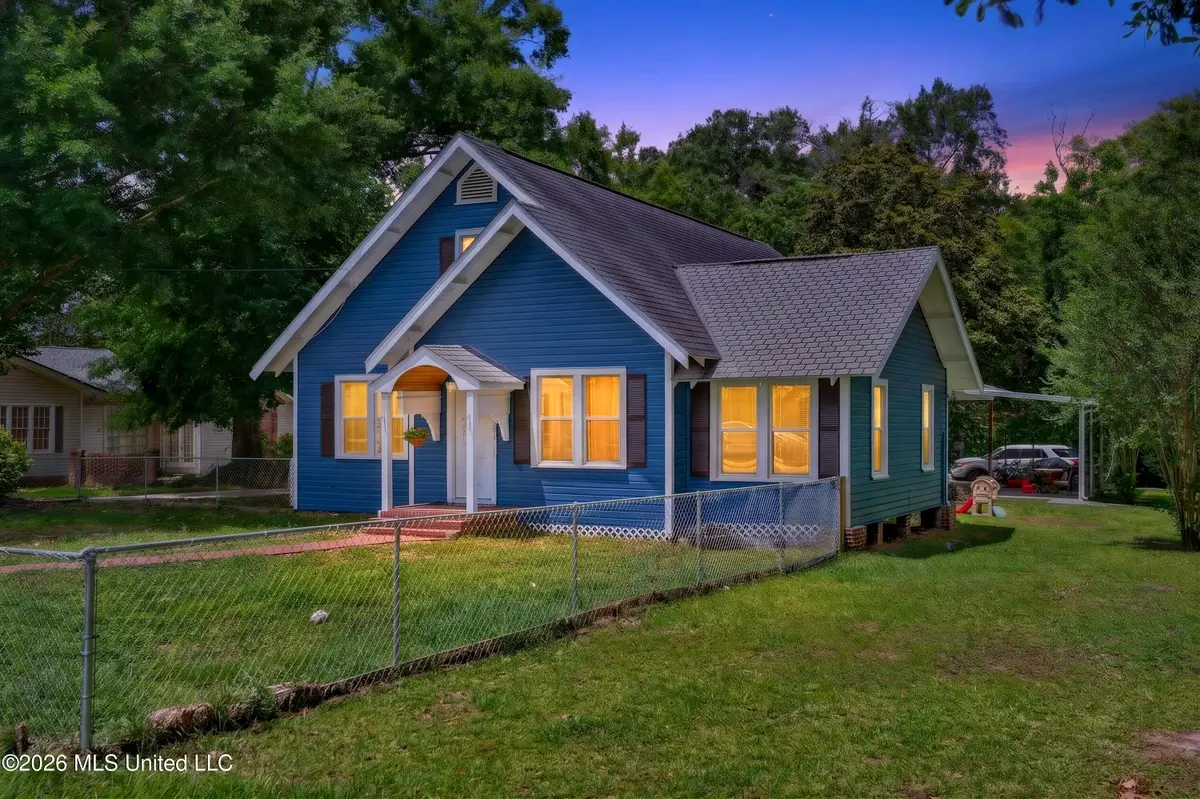 611 Glenwood Street, Picayune, MS 39466 - #1