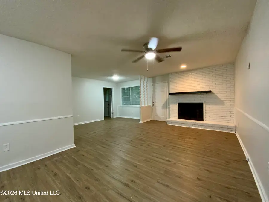 613 Upper Darby Road, Jackson, MS 39212 - #2