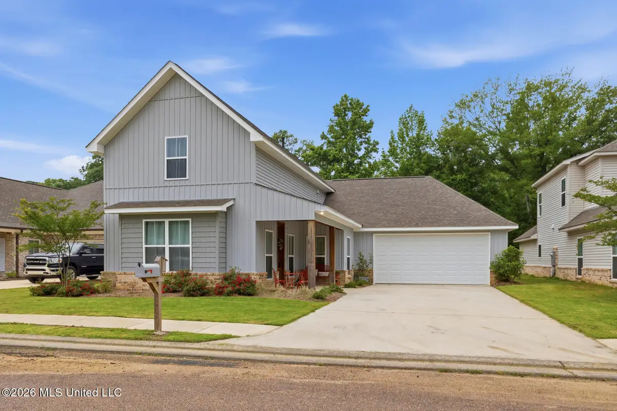111 Colebrooke Cove, Florence, MS 39073 - #1