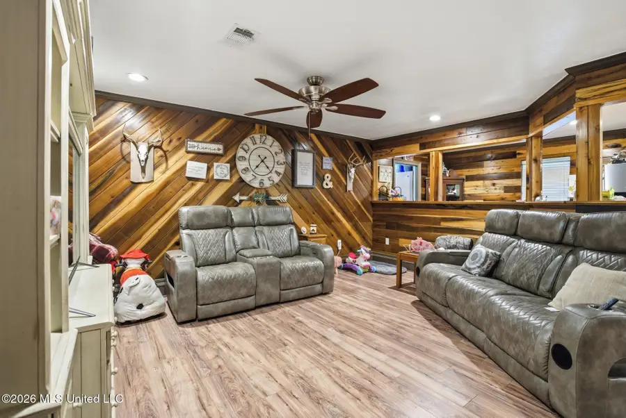 621 Flora Avenue, Leakesville, MS 39451 - #3