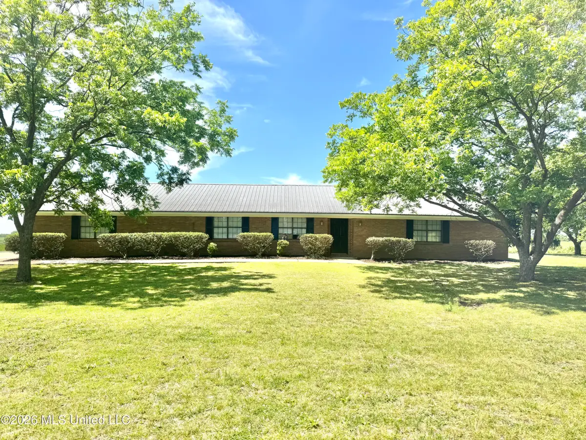 133 Lake Street, Alligator, MS 38720 - #1