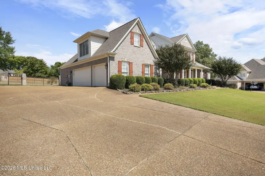 2830 S Manning Circle, Nesbit, MS 38651 - #3
