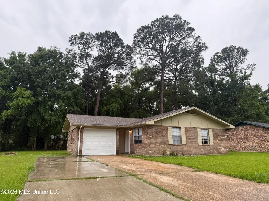 1605 Riverside Drive, Gautier, MS 39553 - #2