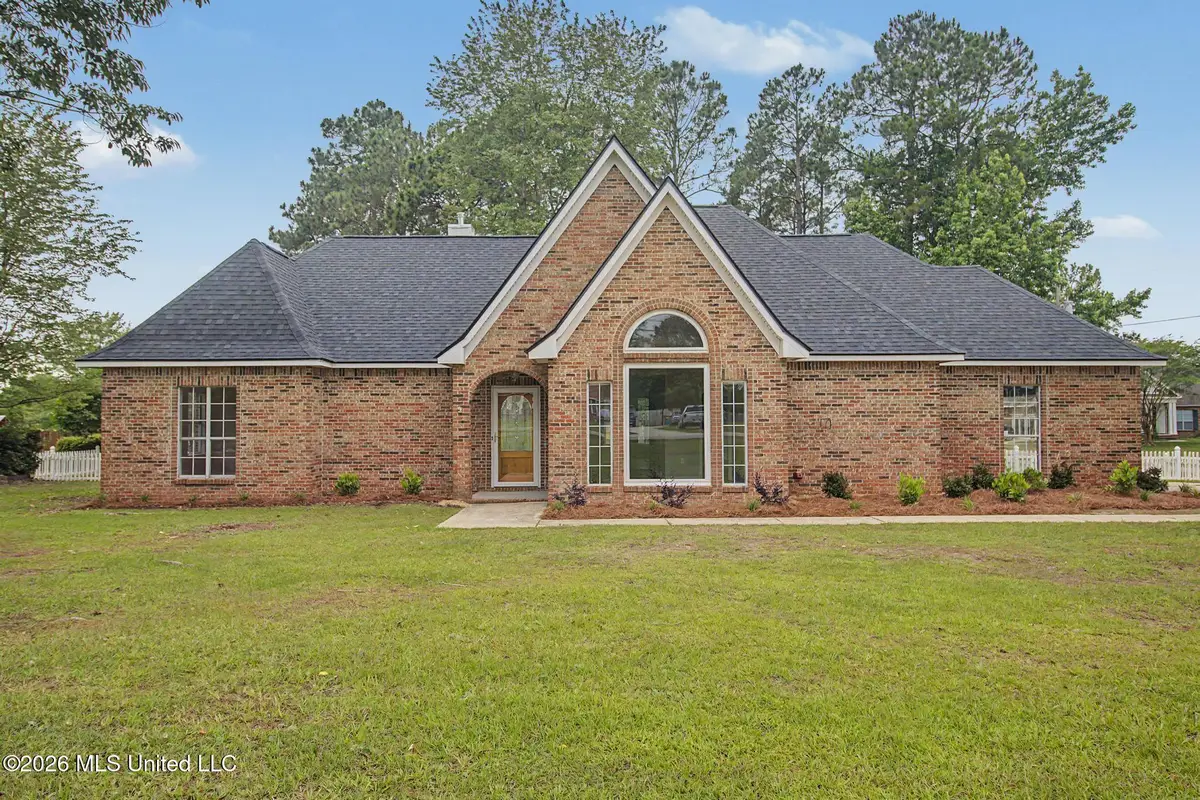 15407 Village Drive, Biloxi, MS 39532 - #1