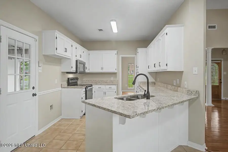 15407 Village Drive, Biloxi, MS 39532 - #2