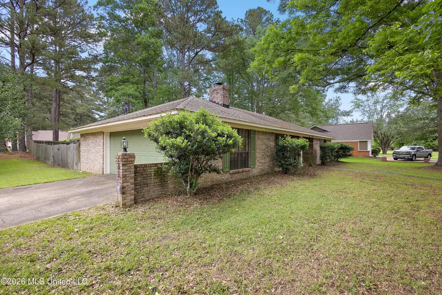 548 Vineland Drive, Jackson, MS 39212 - #2