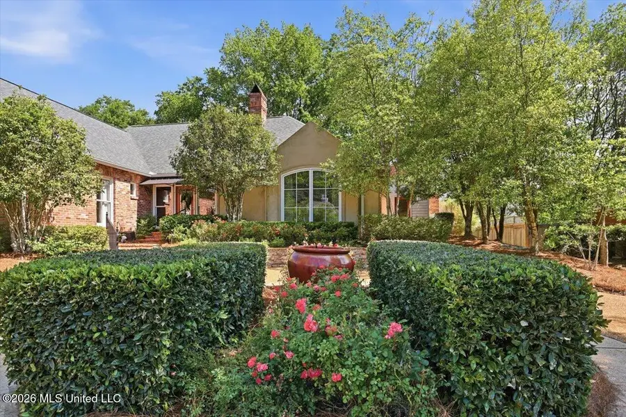 241 Sawbridge Drive, Ridgeland, MS 39157 - #3