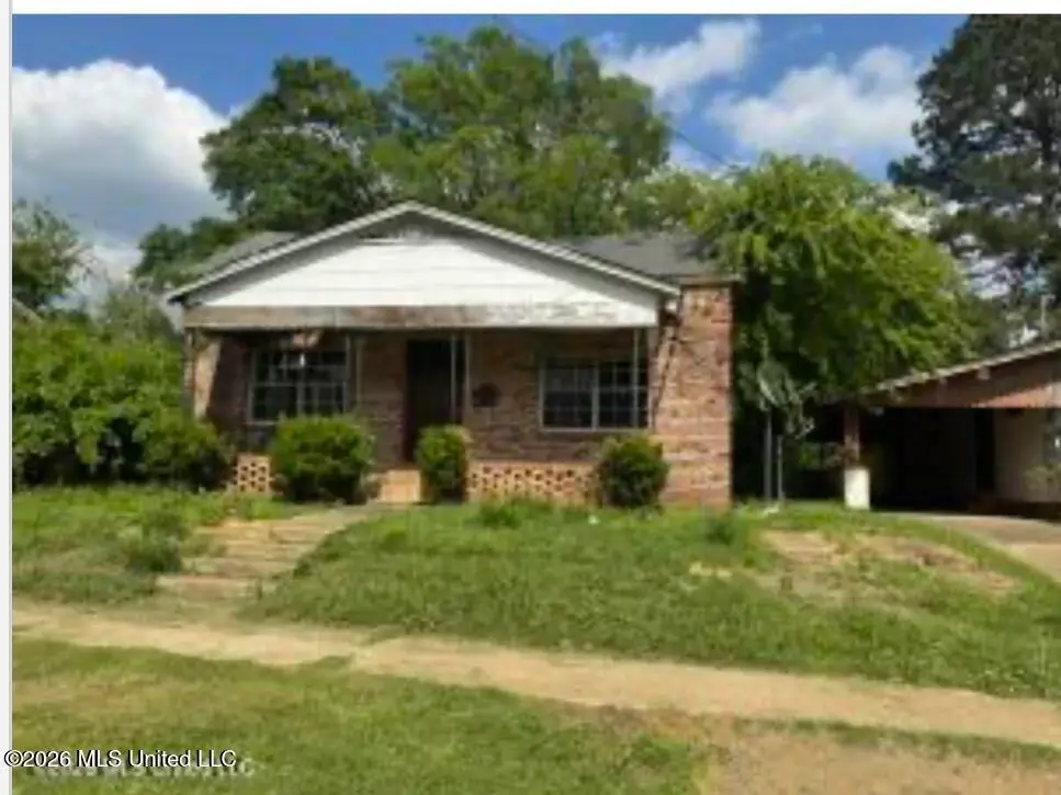 912 Summit Street, McComb, MS 39648 - #1