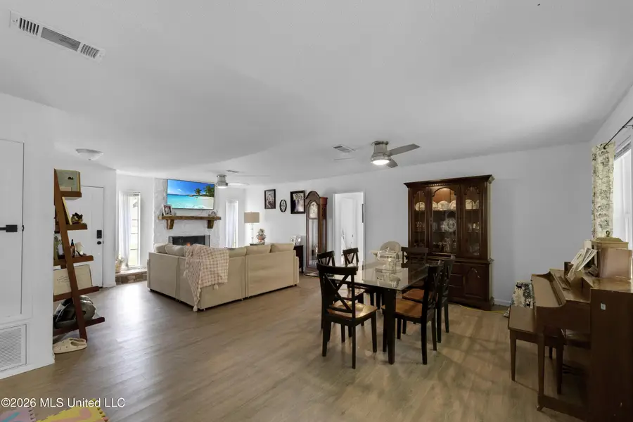 15732 S Parkwood Drive, Gulfport, MS 39503 - #3
