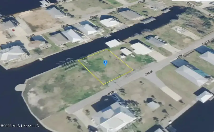 4015 Bank Street, Bay Saint Louis, MS 39520 - #3