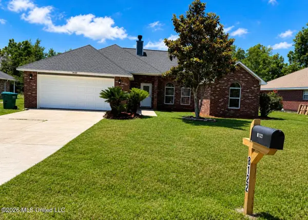8122 Longwood Drive, Gautier, MS 39553