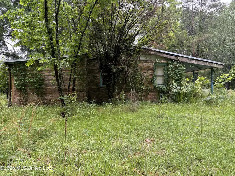 422 Powell Street, Brookhaven, MS 39601 - #2