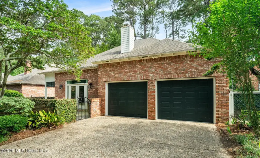 10 Moss Point Road, Hattiesburg, MS 39402 - #2
