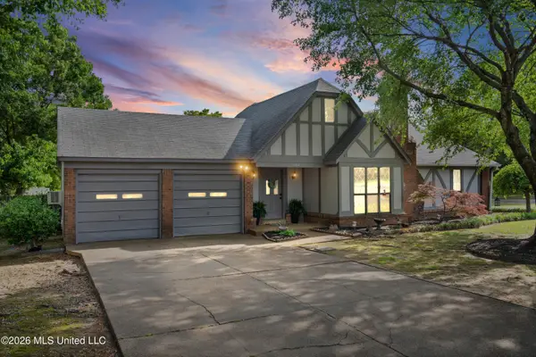 582 White Ash Drive, Southaven, MS 38671