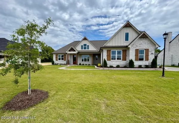 302 Oakworth Drive, Hernando, MS 38632