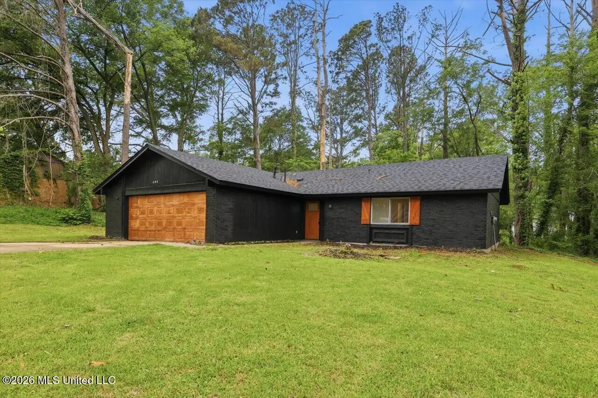 609 Briarcliff Circle, Jackson, MS 39212 - #1