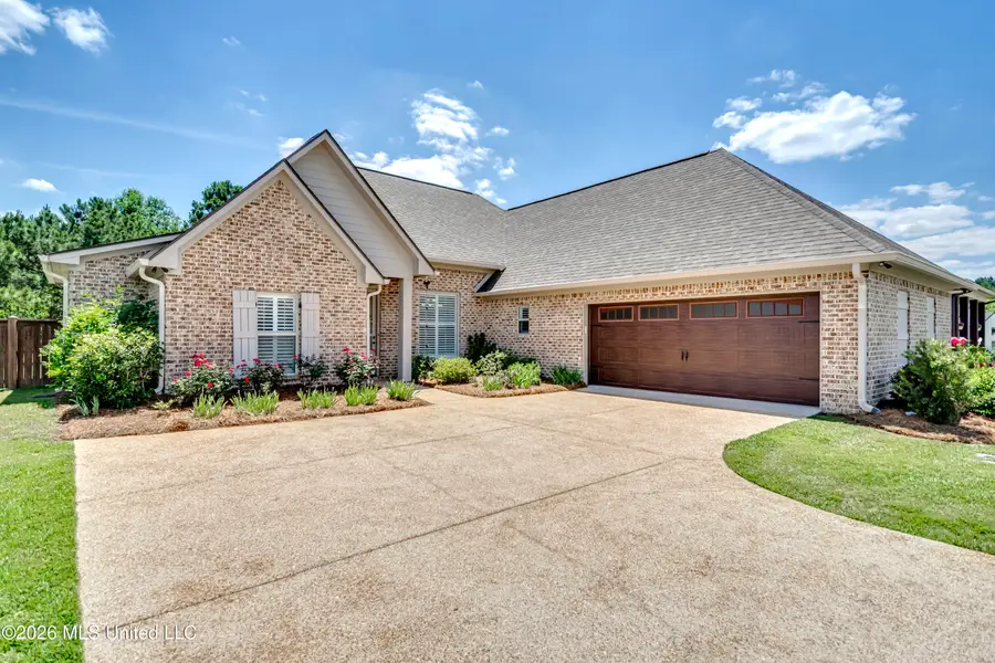 543 Westfield Drive, Pearl, MS 39208 - #3