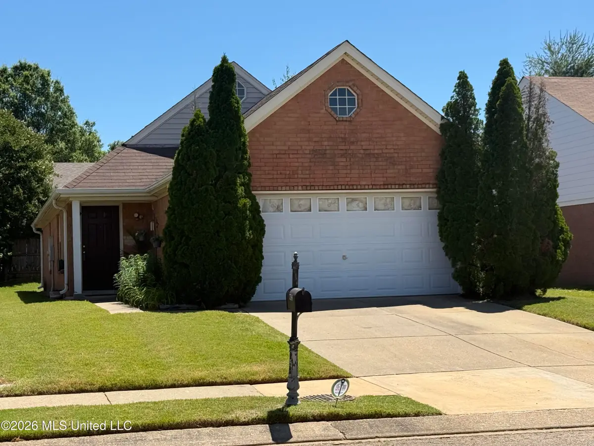 7594 Fox Hunt Drive, Olive Branch, MS 38654 - #1